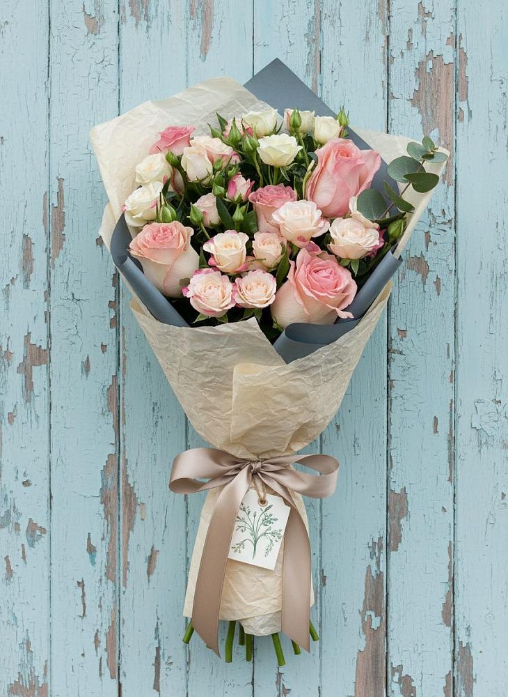 Букет цветов из: Розы в Мирном Архангельской области