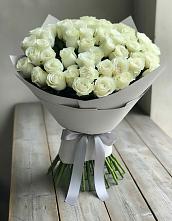 Букет 35 Белых роз в Мирном Архангельской области