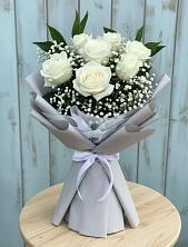 Букет цветов из:  Розы в Мирном Архангельской области