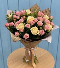Букет цветов из:  Розы в Мирном Архангельской области