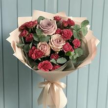 Букет цветов из:  Гвоздики и Розы #REPLACE_PRED# Мирном Архангельской области